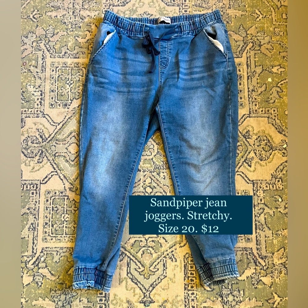 Stretchy denim joggers